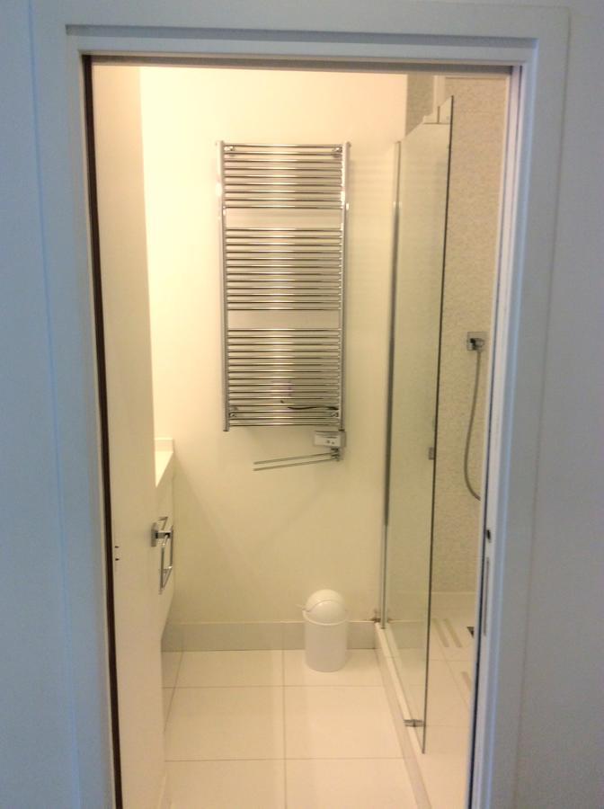 Two Bedroom Luxury Apartment - Balcony With View Of Notre Dame París Exterior foto